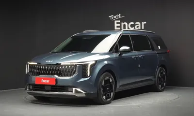 Kia Canival · 2025 год