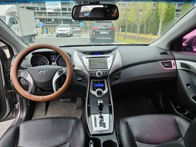 Hyundai Avante 2012, 142985 км, за 4500000 KRW - фото 6