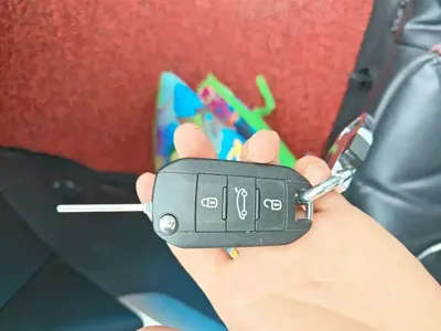 Citroen Elysee 2017, 111199 км, за 17400 CNY - фото 9