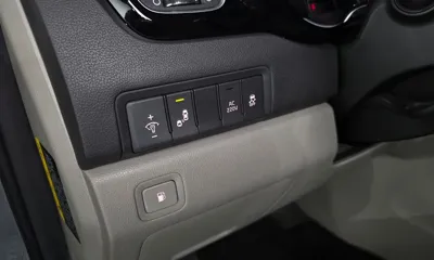 Kia Canival 2018, 128125 км, за 12400000 KRW - фото 27