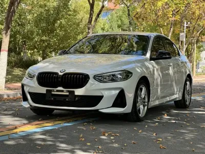 BMW 1 Series 2023, 67000 км, за 105000 CNY - фото 1