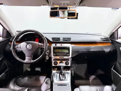 Volkswagen Passat 2009, 184315 км, за 1900000 KRW - фото 4