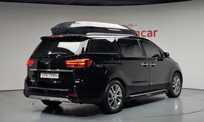 Kia Canival 2019, 87681 км, за 18200000 KRW