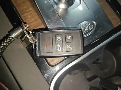 Land Rover Discovery Sport 2021, 102899 км, за 105900 CNY - фото 9