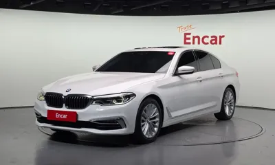 BMW 5-Series · 2019 год