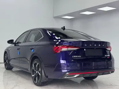 Skoda Octavia 2021, 17000 км, за 145700 CNY - фото 4