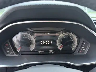 Audi Q3 2023, 31000 км, за 189800 CNY - фото 18