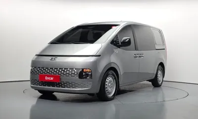 Hyundai Staria · 2022 год
