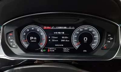Audi A8 2020, 116771 км, за 44990000 KRW - фото 8