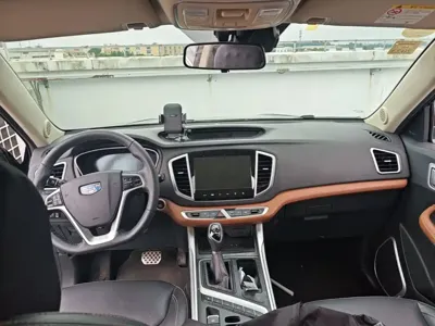 Geely Vision X6 2019, 104500 км, за 25099 CNY - фото 10