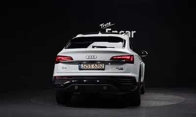 Audi Q5 2022, 56203 км, за 41990000 KRW