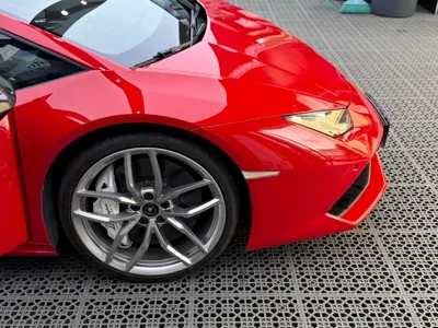 Lamborghini Huracán 2016, 40000 км, за 1298800 CNY - фото 6