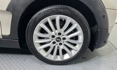 MINI Clubman 2018, 75425 км, за 12900000 KRW - фото 5