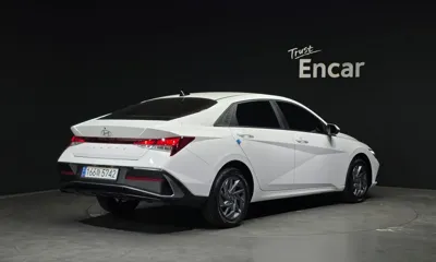 Hyundai Avante 2024, 51658 км, за 210000 KRW - фото 2