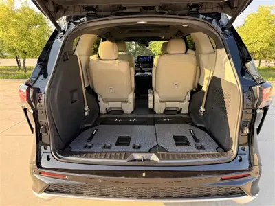 Toyota Granvia 2024, 34000 км, за 233800 CNY - фото 31