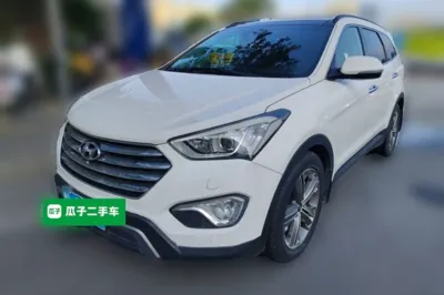 Hyundai Grand SantaFe · 2013 год