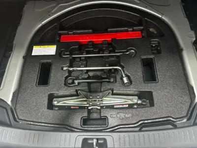 Toyota Levin 2022, 3000 км, за 99800 CNY - фото 21