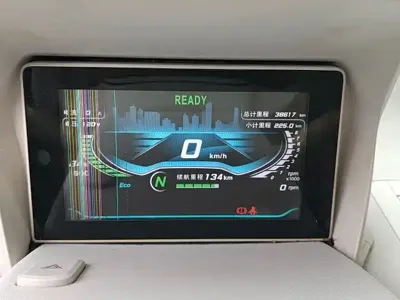Baojun E100 2018, 38000 км, за 9800 CNY - фото 9