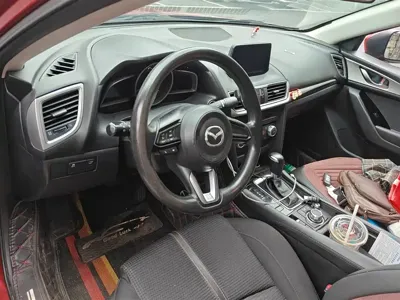 Mazda 3 Axela 2018, 88300 км, за 40900 CNY - фото 11