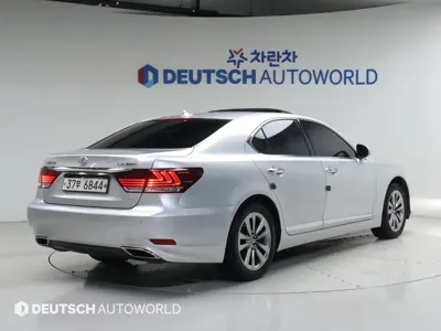 Lexus LS 2013, 205023 км, за 12000000 KRW