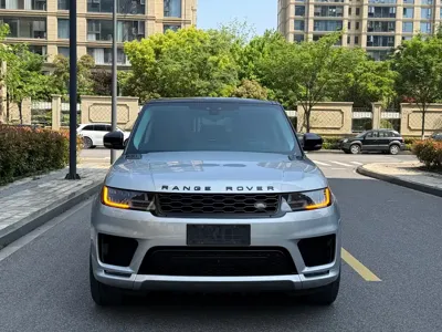 Land Rover Sport 2021, 68000 км, за 61753.59 USD