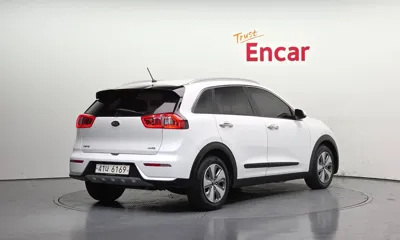 Kia Niro 2018, 242278 км, за 8000000 KRW