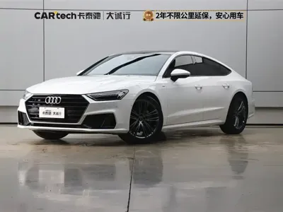 Audi A7 2024, 28000 км, за 338000 CNY - фото 1