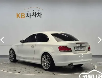 BMW 1-Series 2009, 195301 км, за 3500000 KRW