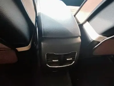 Ford Mondeo 2019, 129000 км, за 49800 CNY - фото 6