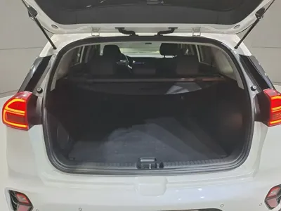 Kia Niro 2021, 143034 км, за 17500000 KRW - фото 7