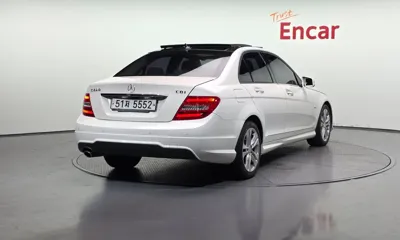 Mercedes-Benz C-Class 2012, 178343 км, за 6200000 KRW - фото 2