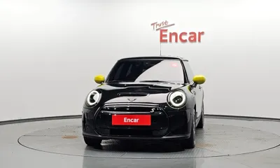 MINI Cooper 2023, 37084 км, за 29000000 KRW