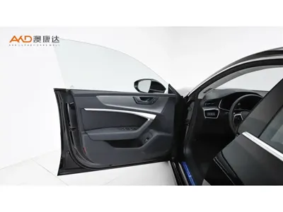 Audi A7L 2024, 45000 км, за 258000 CNY - фото 10