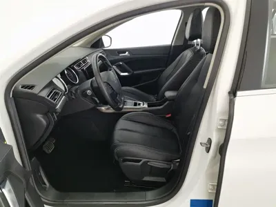 Peugeot 408 2016, 93300 км, за 19900 CNY - фото 10