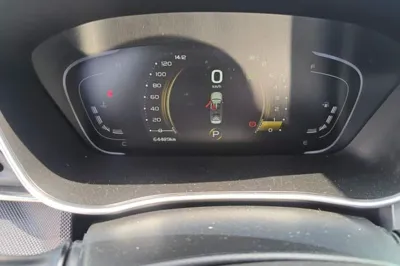 Geely Auto Binray 2018, 64500 км, за 45115.52 CNY - фото 11