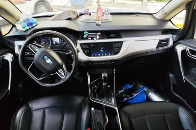 Geely Auto Vision X3 2020, 44600 км, за 27281.18 CNY - фото 9