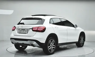 Mercedes-Benz GLA-Class 2019, 71110 км, за 18200000 KRW