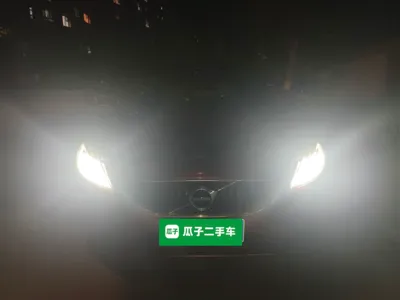 Volvo V40 2017, 93800 км, за 39095.12 CNY