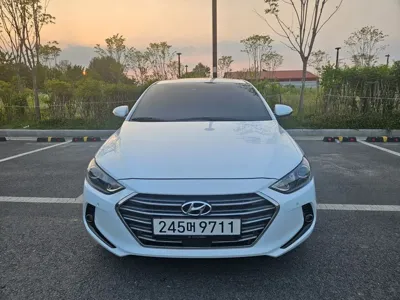 Hyundai Avante 2018, 75817 км, за 12900000 KRW - фото 3