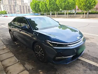 Galaxy 银河A7 EM 2025, 8000 км, за 89400 CNY