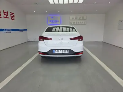 Hyundai Avante 2019, 267389 км, за 6500000 KRW - фото 5