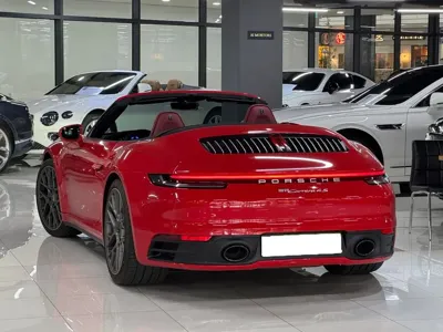 Porsche 911 2024, 2000 км, за 220000000 KRW