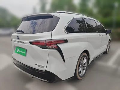 Toyota Sienna 2021, 95400 км, за 232592.52 CNY - фото 6