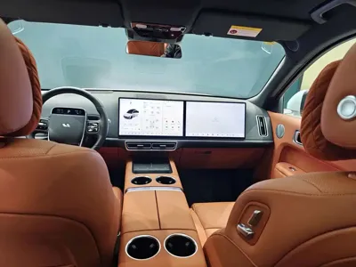 Li Auto Li L8 2025, 13600 км, за 265800 CNY