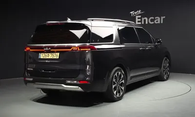 Kia Canival 2023, 87739 км, за 29000000 KRW