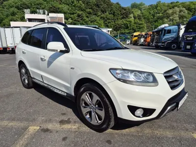 Hyundai Santafe · 2012 год