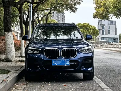 BMW X3 2021, 39000 км, за 168000 CNY - фото 2
