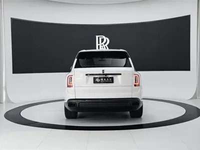 Rolls-Royce Cullinan 2023, 11000 км, за 5890000 CNY - фото 5