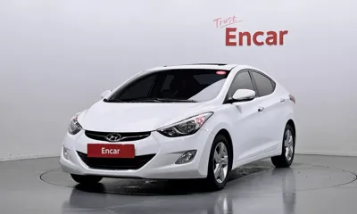 Hyundai Avante · 2012 год