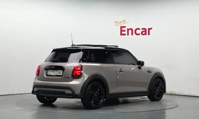 MINI Cooper 2024, 33210 км, за 23900000 KRW